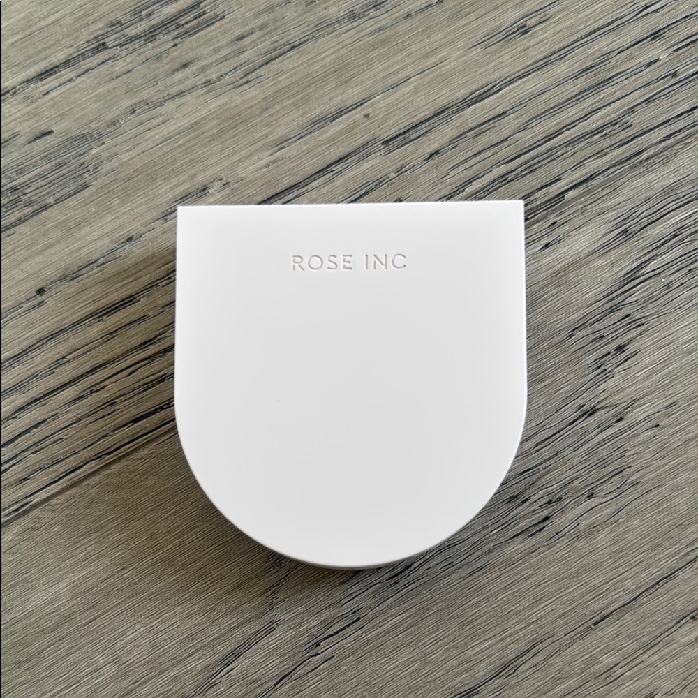 🆕 Rose Inc Cream Highlighter - Glancing